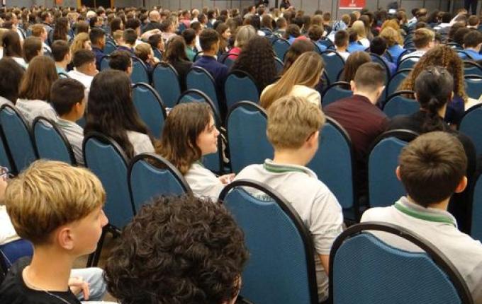 Vereadores mirins participaram do 12º encontro estadual em Florianópolis
