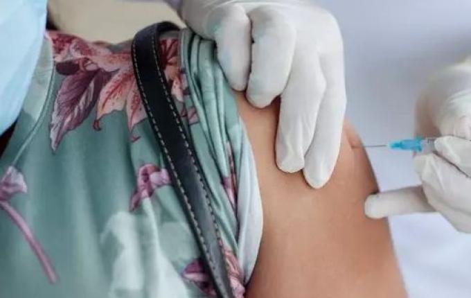 Ministério libera vacina bivalente contra a Covid-19 para adultos acima de 18 anos