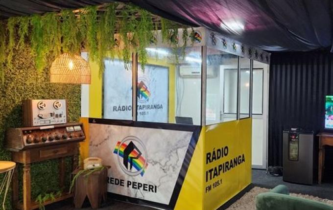Estande da Rádio Itapiranga está pronto para a 11ª Efrait