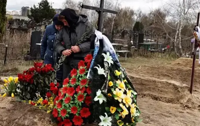 Putin condecora divisão militar acusada pelo massacre em Bucha