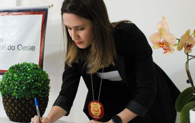 Renovação de convênio entre OAB e DPCAMI melhora atendimento a vítimas