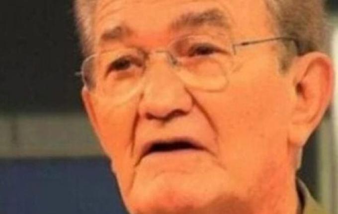 Morre Léo Batista, ícone do jornalismo esportivo, aos 92 anos