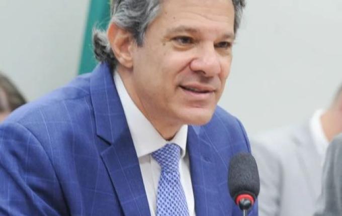 Plano contra tarifaço sai nos próximos dias com ações para indústria, diz Hadadd