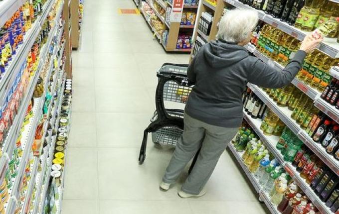 Comércio de Santa Catarina cresce 5,8% puxado por supermercados e artigos pessoais