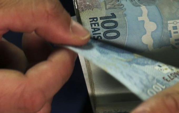 Banco Central inicia reunião que deve baixar os juros pela primeira vez em três anos