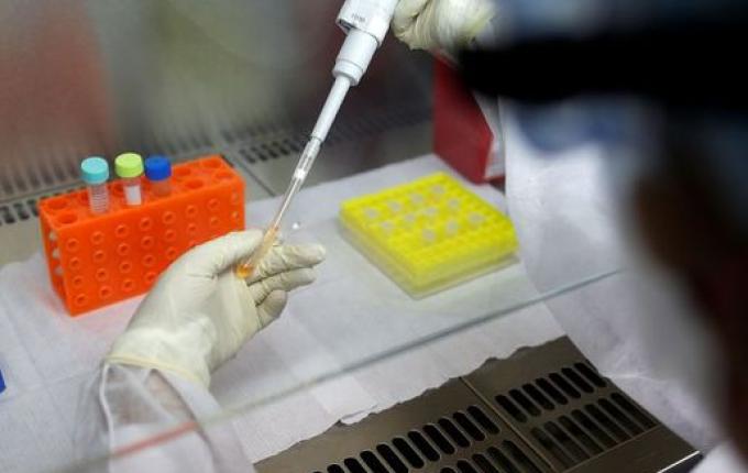 Equipe da Fiocruz MG trabalha em vacina brasileira para COVID-19