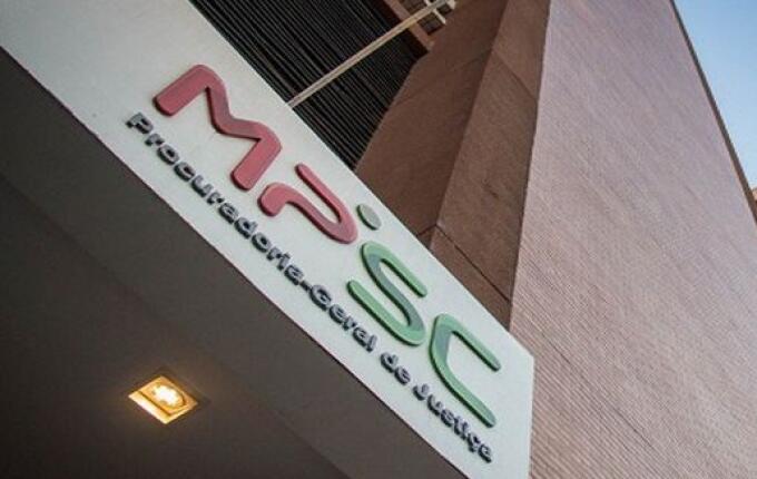 Padre é denunciado por importunação sexual contra trabalhadores em SC