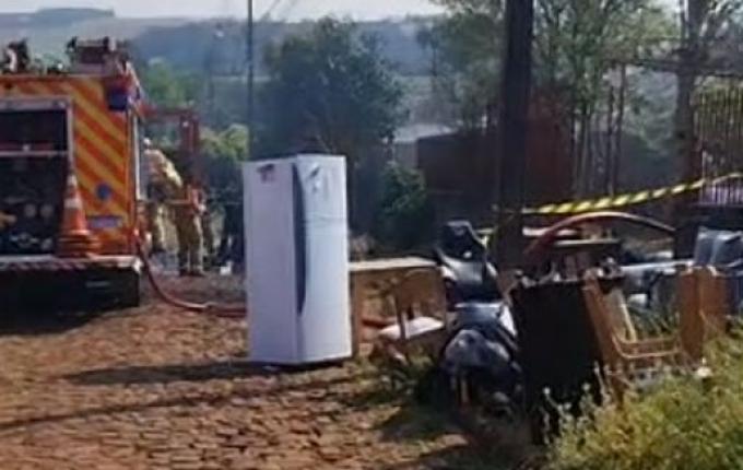 Menina de 2 anos morre carbonizada em incêndio de residência na região