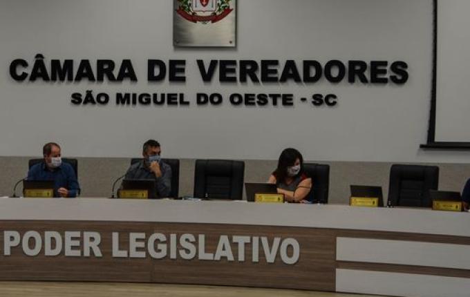 VÍDEO: Câmara de São Miguel do Oeste aprova sistema de votação remota de projetos