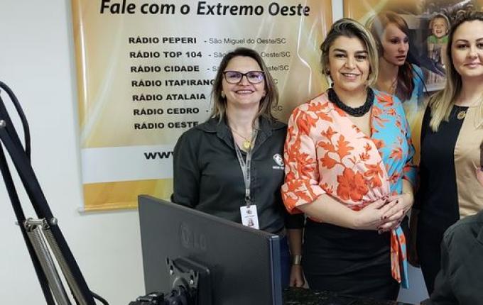 Emissoras da Peperi recebem visita do projeto “Acaert na Estrada”