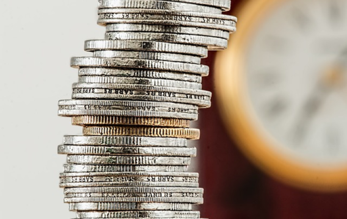 Oitava reunião do ano para definição dos juros básicos começa nesta terça