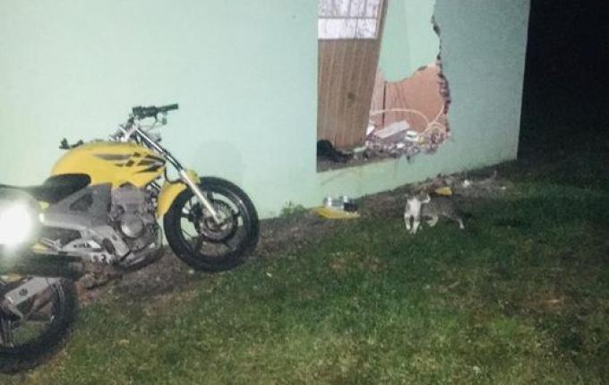 Jovem morre em acidente de moto na SC 161