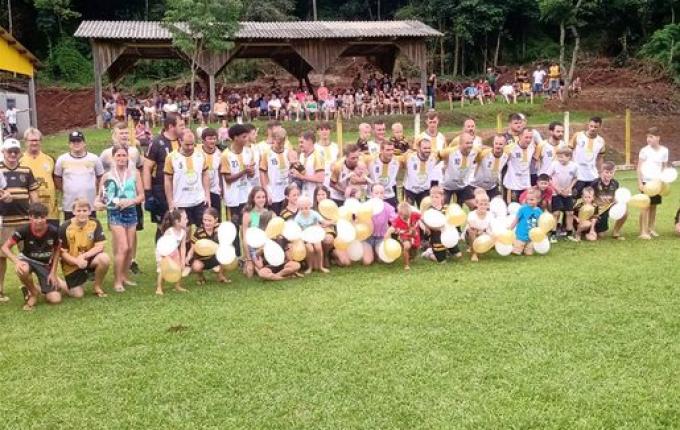 Dourado vence primeiro jogo da final do Municipal de Itapiranga