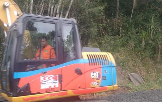 Concretagem na SC-305 já está em andamento