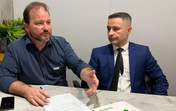 ACISMO doa recursos para aquisição de cão para a Polícia Civil, em SMO