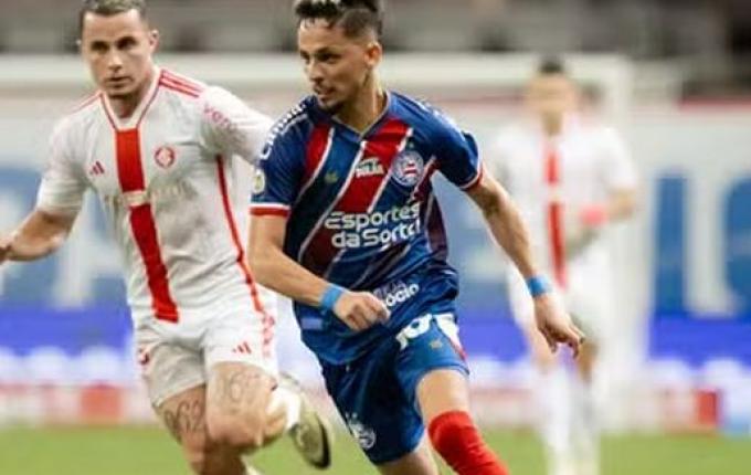 Inter marca no fim e arranca empate com o Bahia em Salvador
