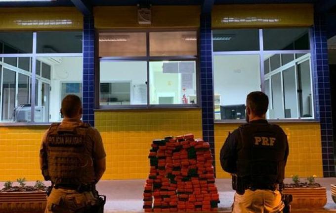 Casal com bebê é preso após ser flagrado transportando drogas em Maravilha