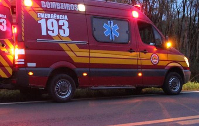 Motociclista sofre queda na BR-163