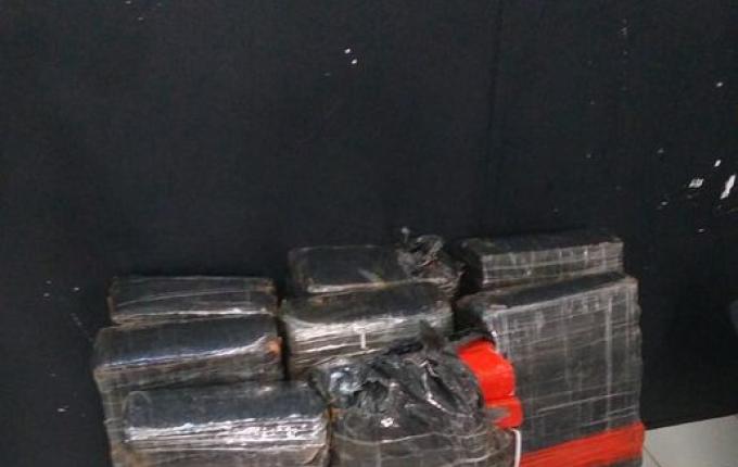 Polícia Rodoviária apreende 140 quilos de maconha na SC-160