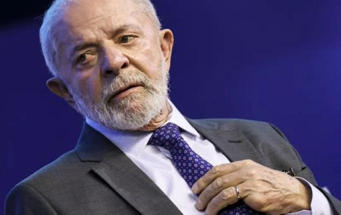 Brasil "segura" até agosto resposta a tarifas de Trump