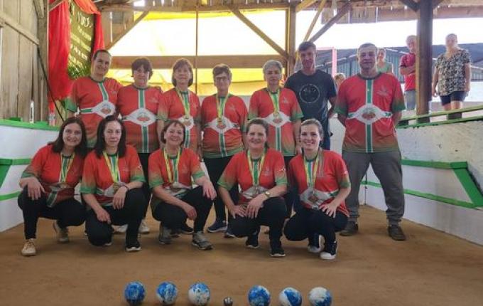 Itapiranga conquista dois títulos nos JASC em Tunápolis