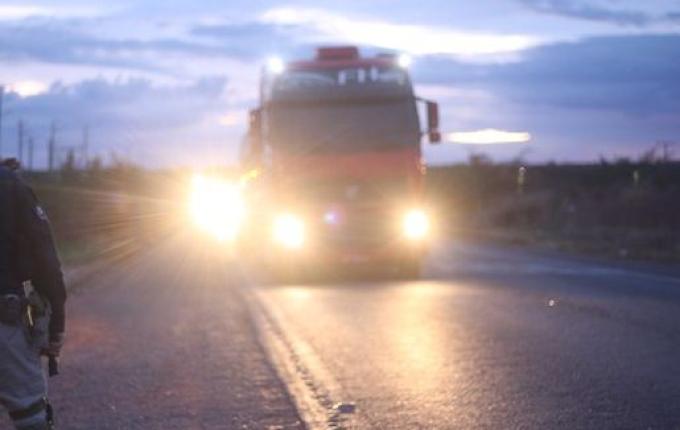 Motorista oferece R$ 5 reais para não ser fiscalizado e acaba preso pela PRF no Piauí