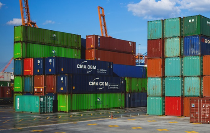 No primeiro semestre, movimentação de cargas portuárias cai 3,3%