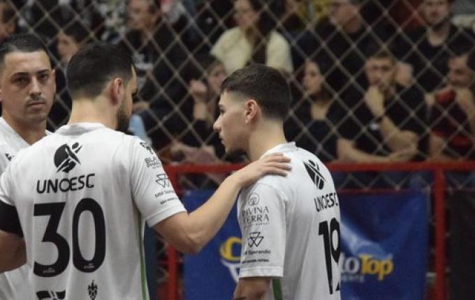 São Miguel leva virada e larga em desvantagem na final do returno da Série Ouro