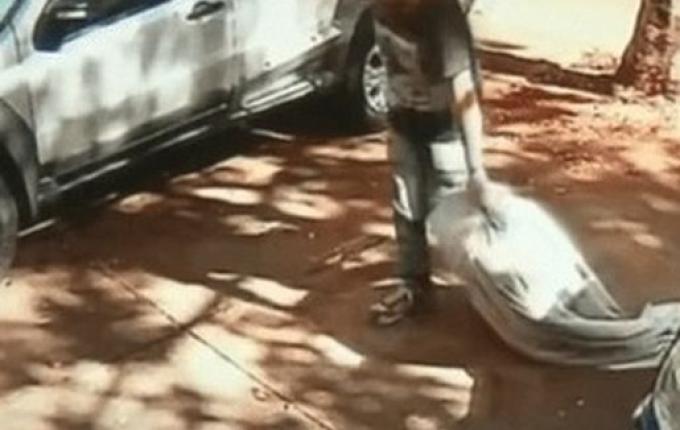 Homem é preso suspeito por estuprar e carregar menina de 12 anos dentro de mala