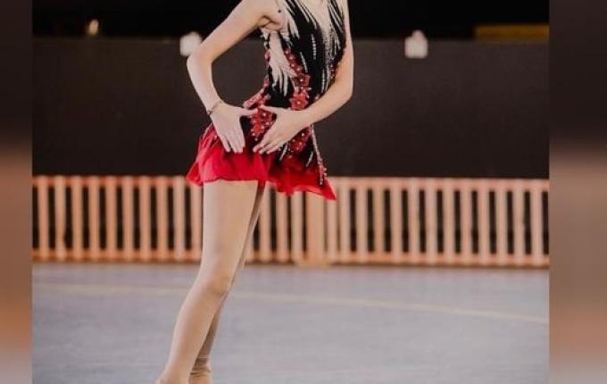 Patinadora de São Miguel do Oeste conquista bronze em estreia nacional