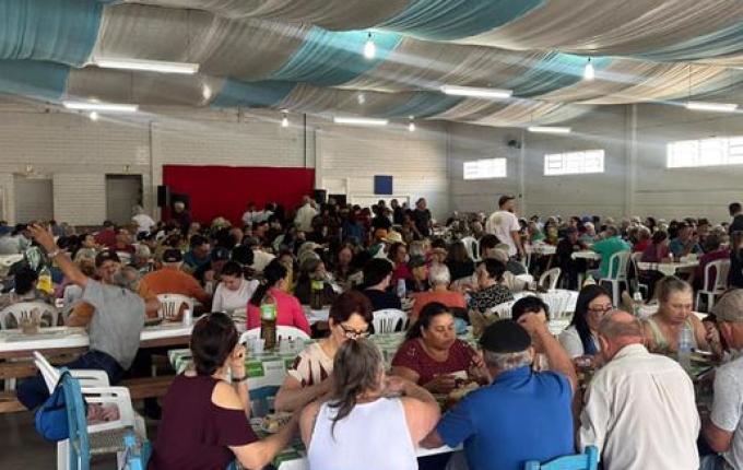 Secretaria de Assistência Social de Campo Erê promove evento em comemoração ao Dia do Idoso