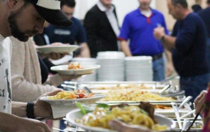 Festival do Frango e do Vinho deve reunir mais de mil pessoas em SMOeste