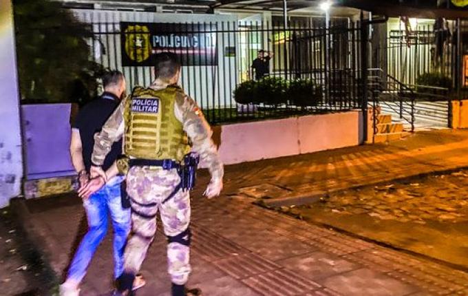 Tático prende homem por furto de veículo em Descanso