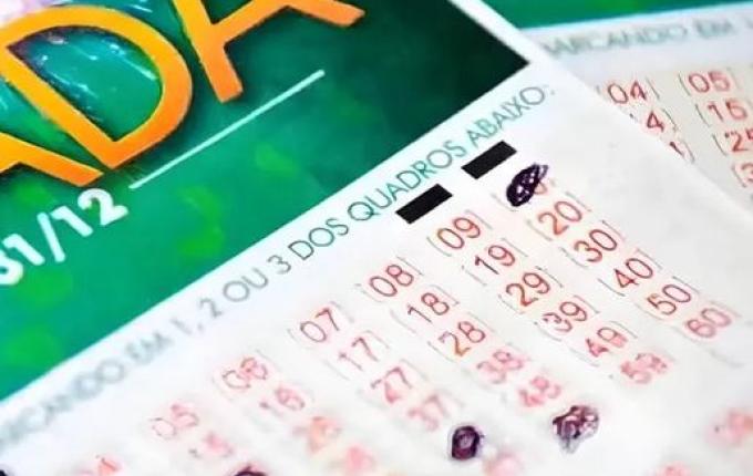 Mais de 100 apostas de SC ficaram a um número de levar R$ 1 bilhão na Mega da Virada