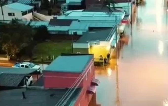 Chuva excessiva pode provocar enchentes no RS, alerta MetSul