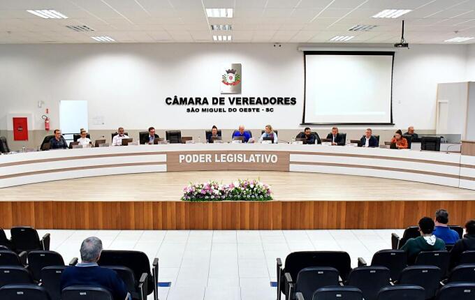 Câmara aprova comissão para acompanhar regularização fundiária em São Miguel do Oeste