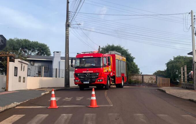 Queda de motocicleta deixa adolescente ferida em São Miguel do Oeste
