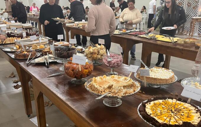 Café Colonial reúne mais de mil pessoas em São Miguel do Oeste