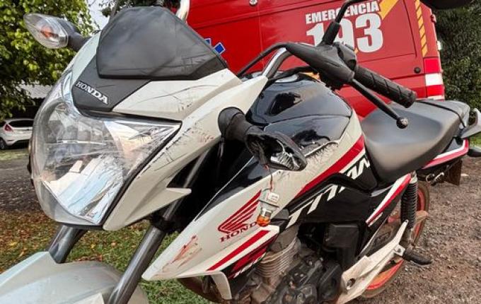 Colisão entre moto e cachorro deixa homem ferido na BR-163, em SMOeste