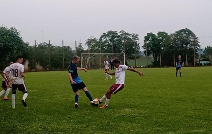 Cruzeiro vence a segunda no Campeonato Municipal de Itapiranga