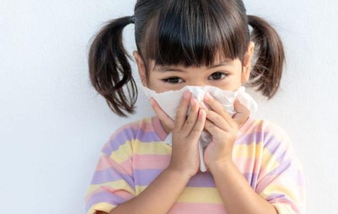 Casos de coqueluche saltam 1.253% no país com SC entre os estados com maior incidência