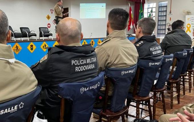 Fórum sobre trânsito discute mobilidade segura de pedestres e ciclistas