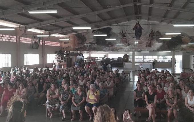 Guarujá do Sul realiza oitava edição do "Chá Para Elas"