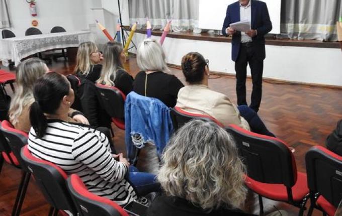 Eixos da CONAE 2024 são debatidos em etapa preparatória em SMO