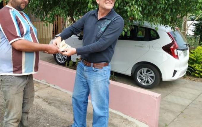 Após divulgação da Peperi, dono de dinheiro encontrado por casal aparece