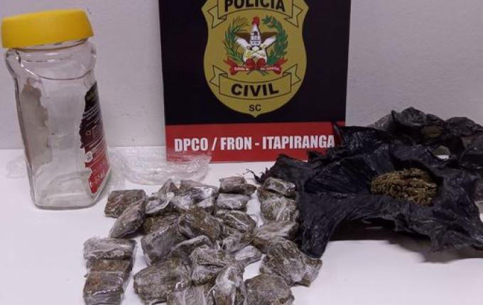 Polícia apreende maconha no centro de Itapiranga