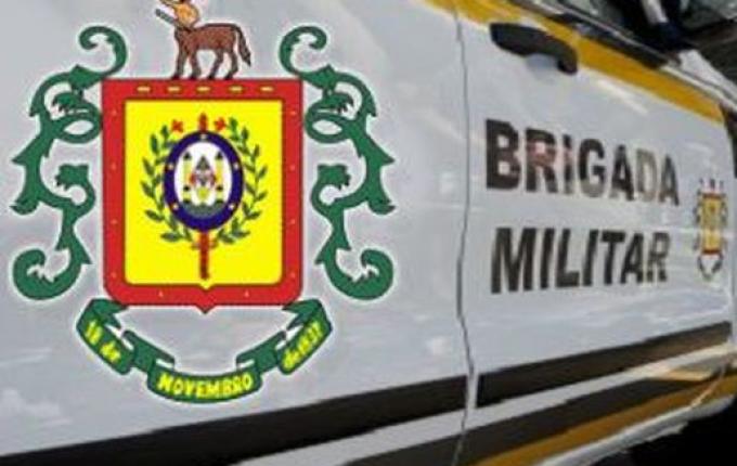 Homem decapita esposa dentro de casa