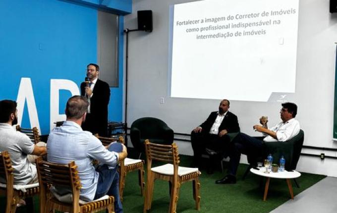 Falta de imóveis para alugar preocupa corretores no Extremo Oeste, diz CRECI