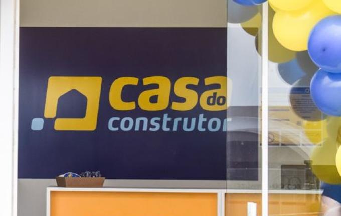 Casa do Construtor é destaque no Empresas e Empresários; ouça