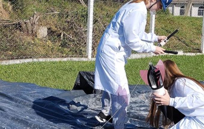 10º Campeonato de Lançamento de Foguetes movimenta estudantes da Escola S